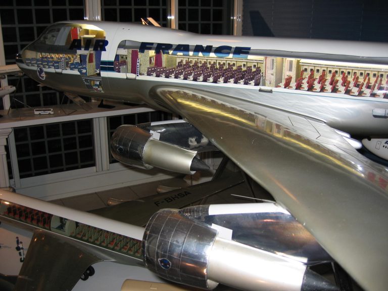 Boeing 747-100 AIR FRANCE au 1/25eme Cutaway