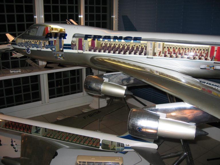Boeing 747-100 AIR FRANCE au 1/25eme Cutaway