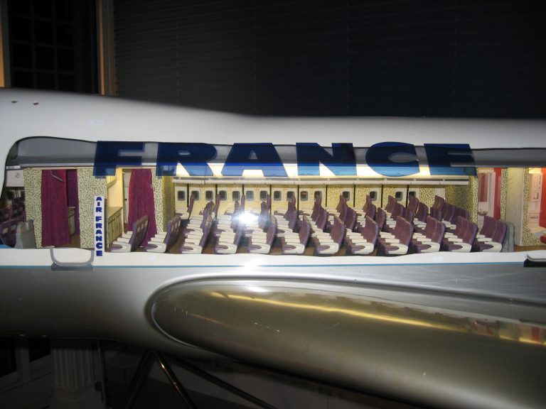 Boeing 747-100 AIR FRANCE au 1/25eme Cutaway