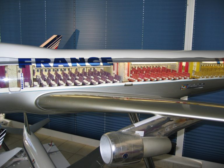 Boeing 747-100 AIR FRANCE au 1/25eme Cutaway