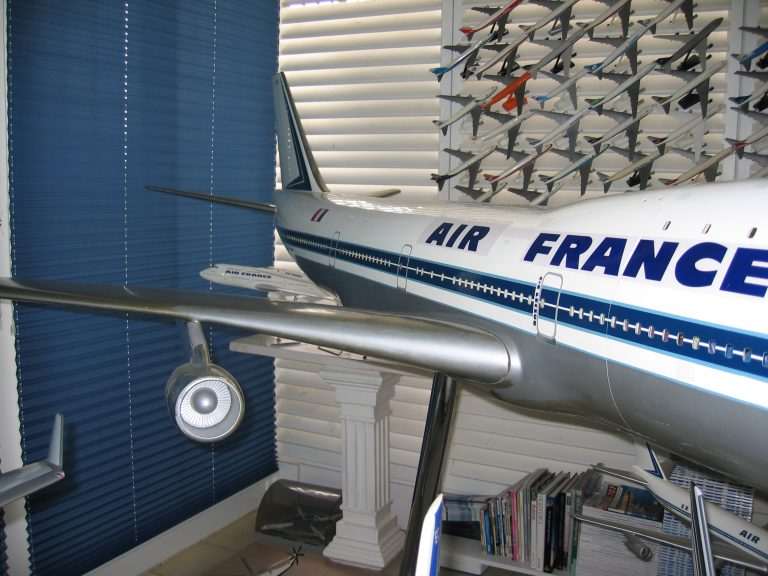 Boeing 747-100 AIR FRANCE au 1/25eme Cutaway