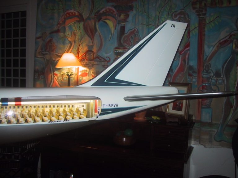 Boeing 747-100 AIR FRANCE au 1/25eme Cutaway