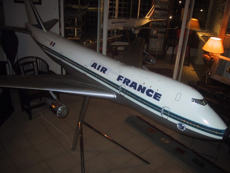 Boeing 747-100 AIR FRANCE au 1/25eme Cutaway