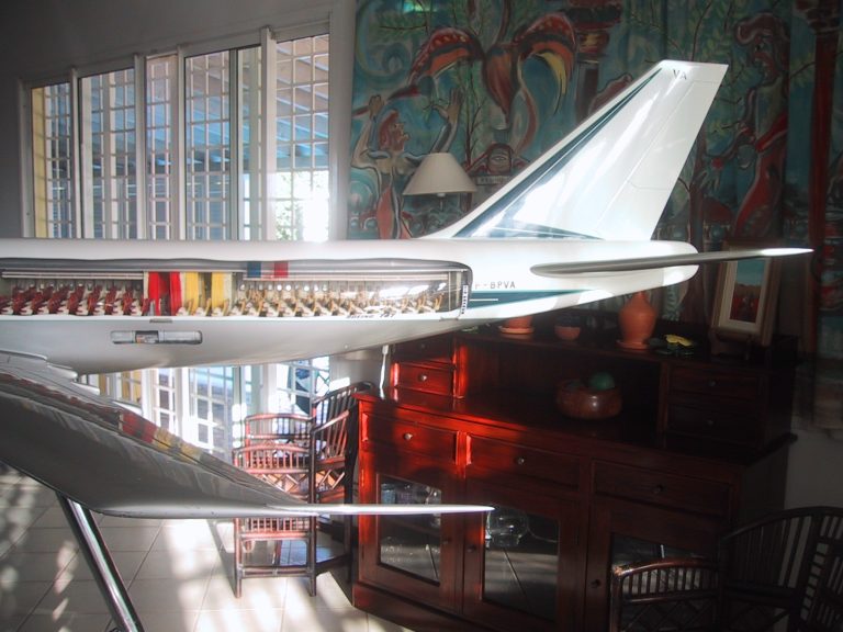 Boeing 747-100 AIR FRANCE au 1/25eme Cutaway