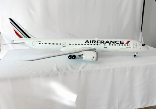 b787
