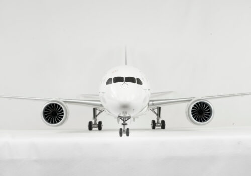 b787_09